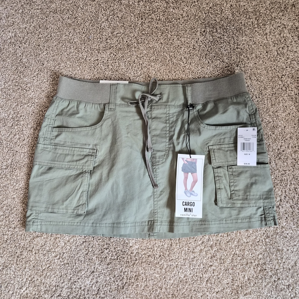 Cargo Mini Skirt in Olive Green